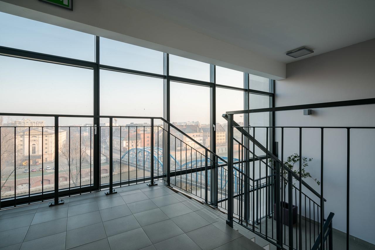 Апартаменты Rentplanet - Odra Tower Вроцлав Экстерьер фото
