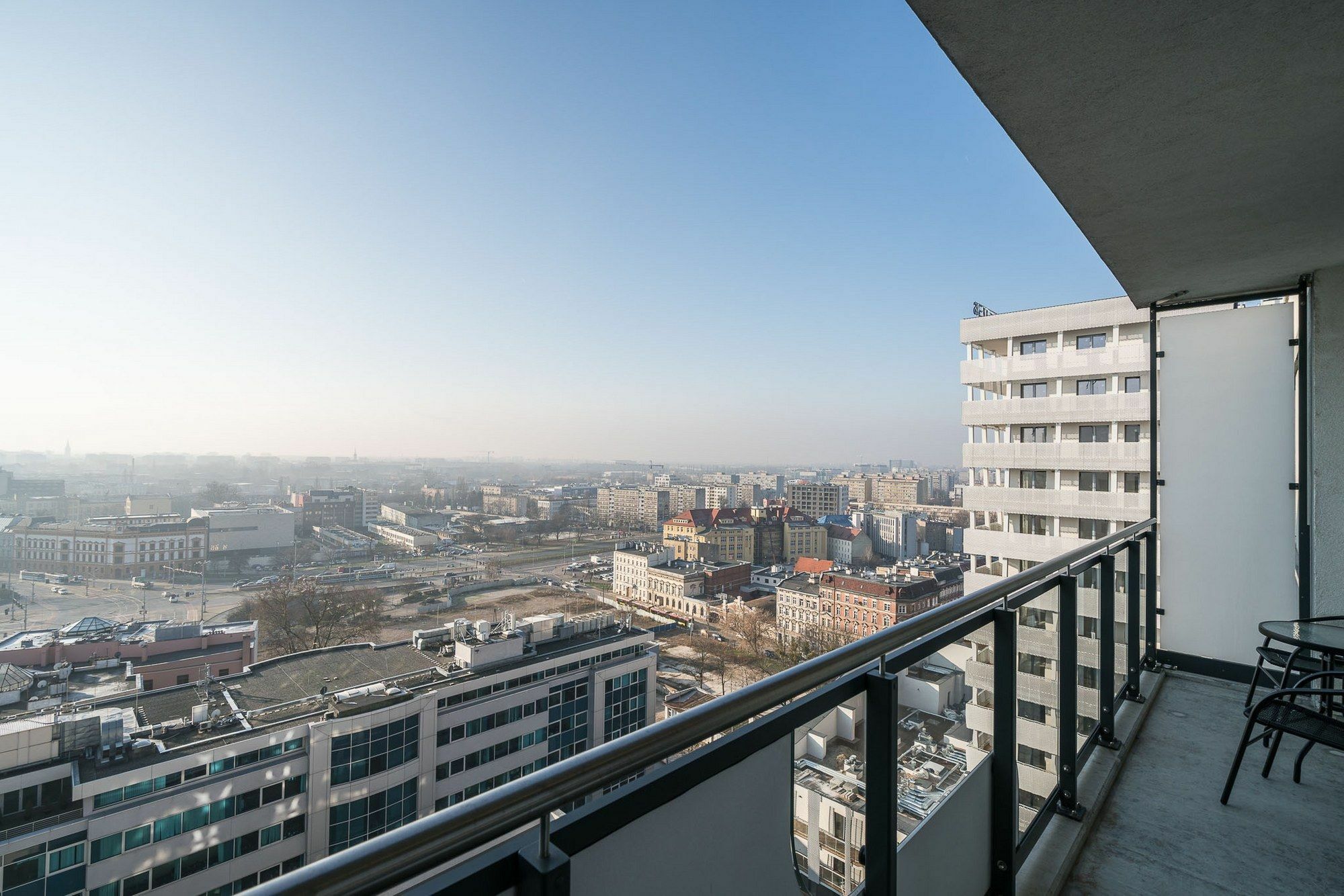 Апартаменты Rentplanet - Odra Tower Вроцлав Экстерьер фото